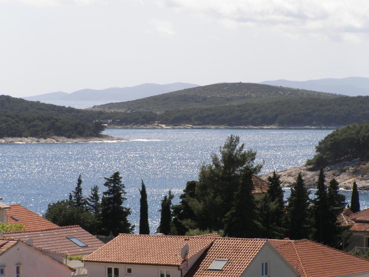 Elena 40 M2 With Beautiful Wide Sea Views 3 Stars Hvar Town