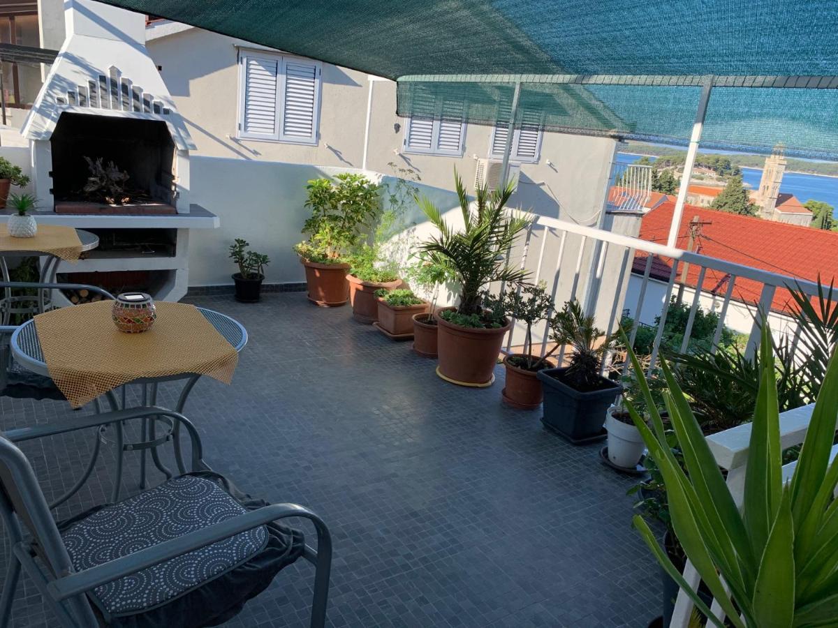 Elena 40 M2 With Beautiful Wide Sea Views 3 Stars